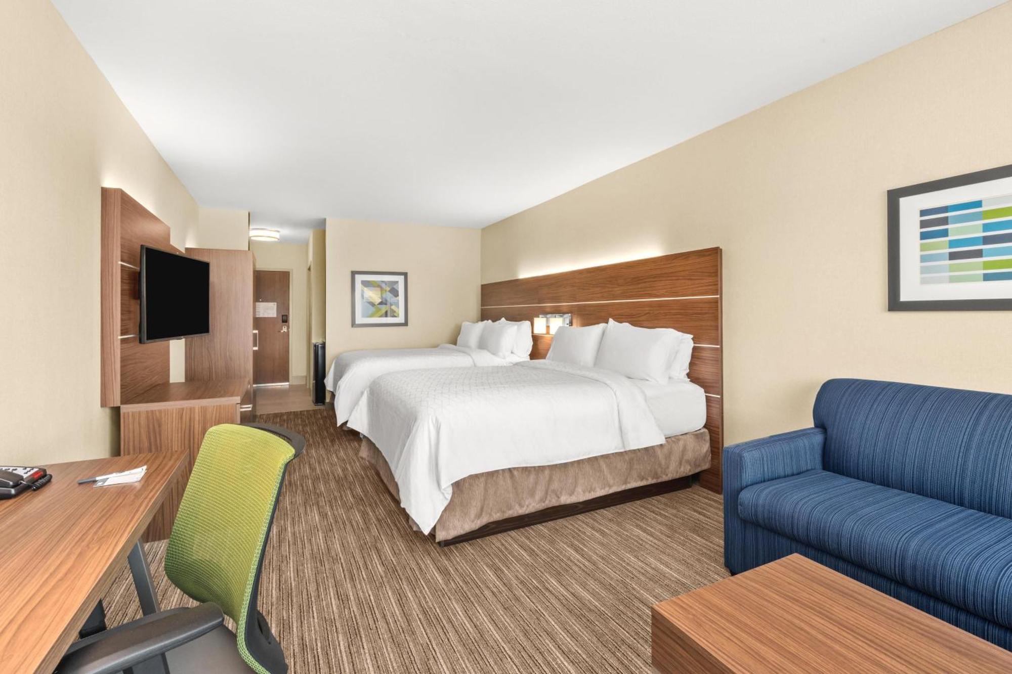 Holiday Inn Express Corning By Ihg Exterior photo